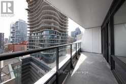 1617 - 85 WOOD STREET | Toronto Ontario | Slide Image Ten