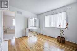 68 TOWNSGATE DRIVE | Vaughan Ontario | Slide Image Sixteen