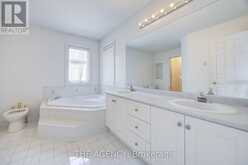 68 TOWNSGATE DRIVE | Vaughan Ontario | Slide Image Seventeen