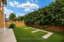 68 TOWNSGATE DRIVE | Vaughan Ontario | Slide Image Nineteen