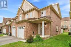 7 - 460 WOODMOUNT DRIVE | Oshawa Ontario | Slide Image Five