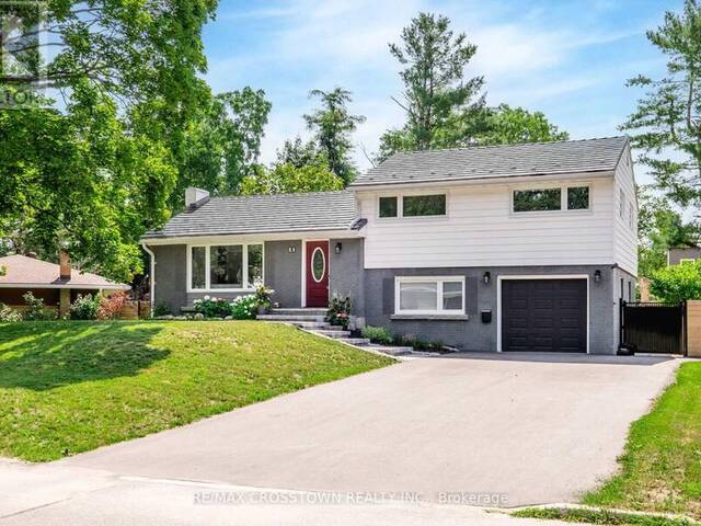 11 CASTLE DRIVE Barrie Ontario, L4N 1P7 - 4 Bedrooms Home For Sale