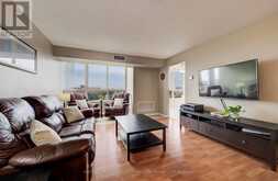 PH14 - 30 BLUE SPRINGS DRIVE | Waterloo Ontario | Slide Image Seven
