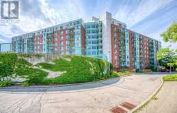 PH14 - 30 BLUE SPRINGS DRIVE | Waterloo Ontario | Slide Image Twenty-eight
