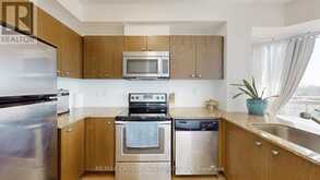 810 - 5101 DUNDAS STREET W | Toronto Ontario | Slide Image Nine