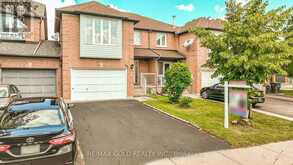 98 SAHARA TRAIL | Brampton Ontario | Slide Image Three