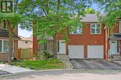 27 LOFTY PINES PLACE | Brampton Ontario | Slide Image One