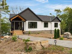 20 HAWKINS POINT ROAD MacTier Ontario, P0C 1H0