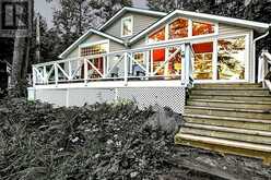 1118 PINE LAKE SHORES | Bracebridge Ontario | Slide Image Twenty-eight