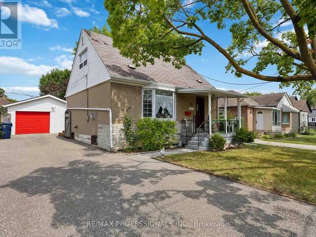 15 HUNTSMOOR ROAD Toronto Ontario, M9W 3R4 - 3 Bedrooms Home For Sale
