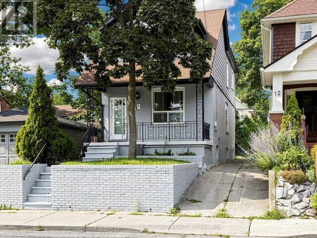 8 HARRIS AVENUE Toronto Ontario, M4C 1P4 - 4 Bedrooms Home For Sale
