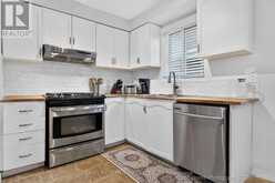 61 TURNER COURT | Bradford West Gwillimbury Ontario | Slide Image Twelve