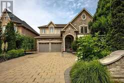 215 BURLOAK DRIVE | Oakville Ontario | Slide Image Four