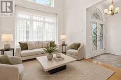 215 BURLOAK DRIVE | Oakville Ontario | Slide Image Nine