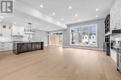 225 SUNNYBRAE AVENUE | Innisfil Ontario | Slide Image Nine