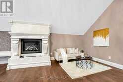 15 GLENVIEW HEIGHTS LANE | Newmarket Ontario | Slide Image Nineteen