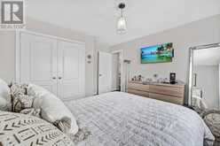 32 AMBERWING LANDING | Bradford West Gwillimbury Ontario | Slide Image Thirty