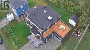 56 SALLOWS DRIVE | Tay Ontario | Slide Image Five
