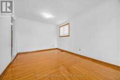 20 LINTHURST AVENUE | Toronto Ontario | Slide Image Twelve