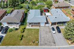 20 LINTHURST AVENUE | Toronto Ontario | Slide Image Three