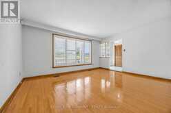 20 LINTHURST AVENUE | Toronto Ontario | Slide Image Eight