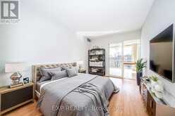404 - 30 HARDING BOULEVARD W | Richmond Hill Ontario | Slide Image Nine