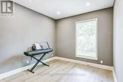 70 DUNSTALL CRESCENT | Toronto Ontario | Slide Image Eighteen
