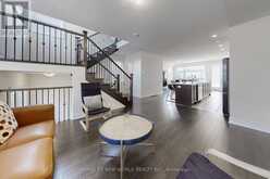 18 BENNINGTON ROAD | Newmarket Ontario | Slide Image Twelve