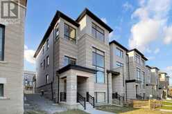 18 BENNINGTON ROAD | Newmarket Ontario | Slide Image Two