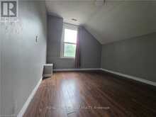 109 SYDENHAM STREET | Brantford Ontario | Slide Image Sixteen