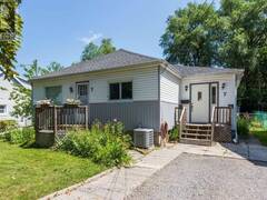 7 VALLEYVIEW CRESCENT Belleville Ontario, K8P 3E9