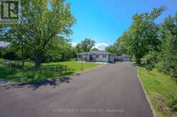 326 MOUNTAIN ROAD | Grimsby Ontario | Slide Image Two