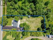326 MOUNTAIN ROAD | Grimsby Ontario | Slide Image Forty