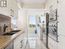 604 - 7 TOWNSGATE DRIVE | Vaughan Ontario | Slide Image Ten