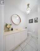 42 BOXWOOD CRESCENT | Markham Ontario | Slide Image Eighteen