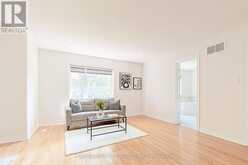 42 BOXWOOD CRESCENT | Markham Ontario | Slide Image Twenty-two