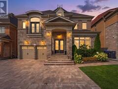 118 COASTLINE DRIVE Brampton Ontario, L6Y 0S4