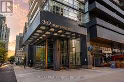 2321 - 352 FRONT STREET W | Toronto Ontario | Slide Image Twenty-three