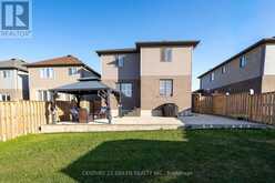2824 DOYLE DRIVE | London Ontario | Slide Image Thirty-six