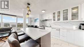 8 - 180 DUDLEY AVENUE | Markham Ontario | Slide Image Seventeen