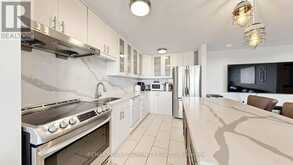 8 - 180 DUDLEY AVENUE | Markham Ontario | Slide Image Nineteen