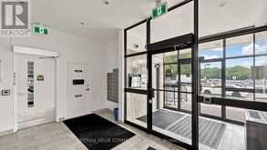 8 - 180 DUDLEY AVENUE | Markham Ontario | Slide Image Five