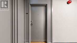 8 - 180 DUDLEY AVENUE | Markham Ontario | Slide Image Nine