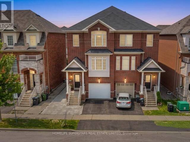 18 MARY CHAPMAN BOULEVARD Toronto Ontario, M9M 0B2 - 4 Bedrooms Home For Sale