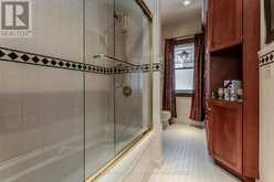 569 LOCUST STREET | Burlington Ontario | Slide Image Nineteen