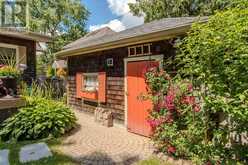 569 LOCUST STREET | Burlington Ontario | Slide Image Six