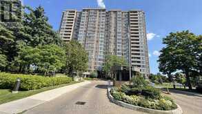 707 - 100 COUNTY COURT BOULEVARD | Brampton Ontario | Slide Image Two