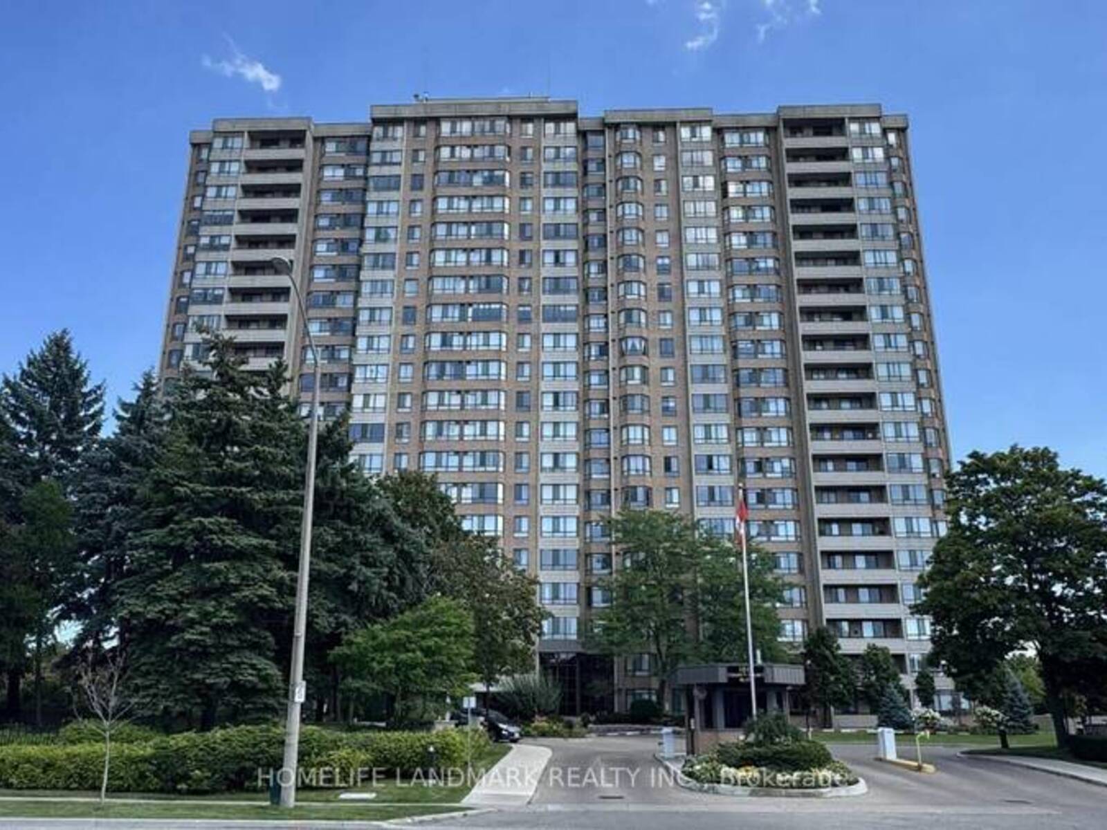 707 - 100 COUNTY COURT BOULEVARD, Brampton, Ontario L6W 3X1