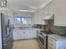 33 BLUE FOREST DRIVE | Toronto Ontario | Slide Image Thirteen