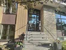 33 BLUE FOREST DRIVE | Toronto Ontario | Slide Image Four